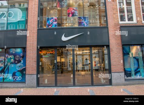 Nike store amsterdam